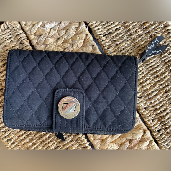 Vera Bradley Black Quilted Bag with Silver Clasp - Picture 1 of 5
